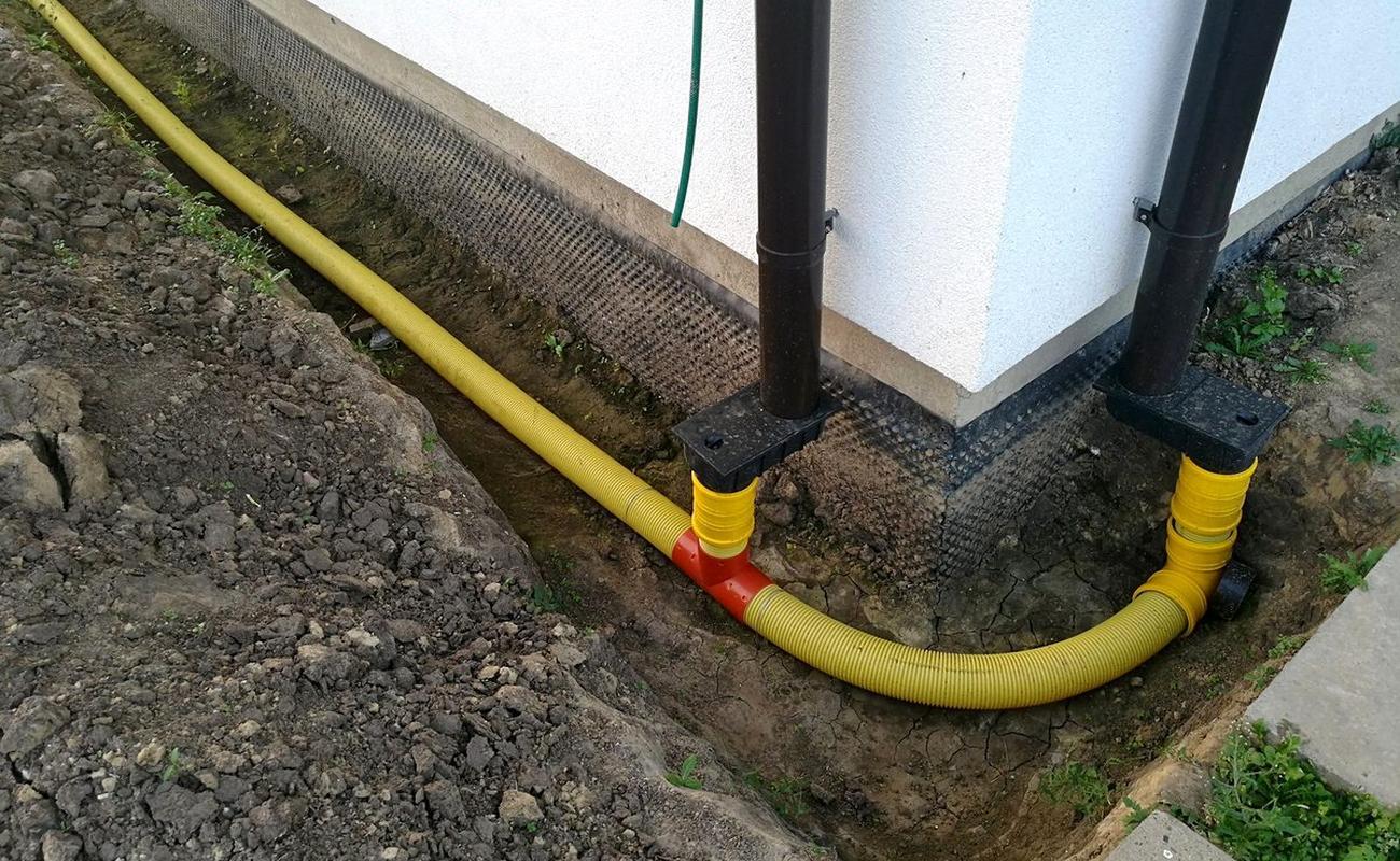 Montaj jgheaburi si burlane pentru acoperis